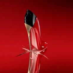 Carolina Herrera Very Good Girl EDP 50 Ml 16 Carolina Herrera Very Good Girl EDP 50 Ml -Armani Salgsbutik 84110610438756