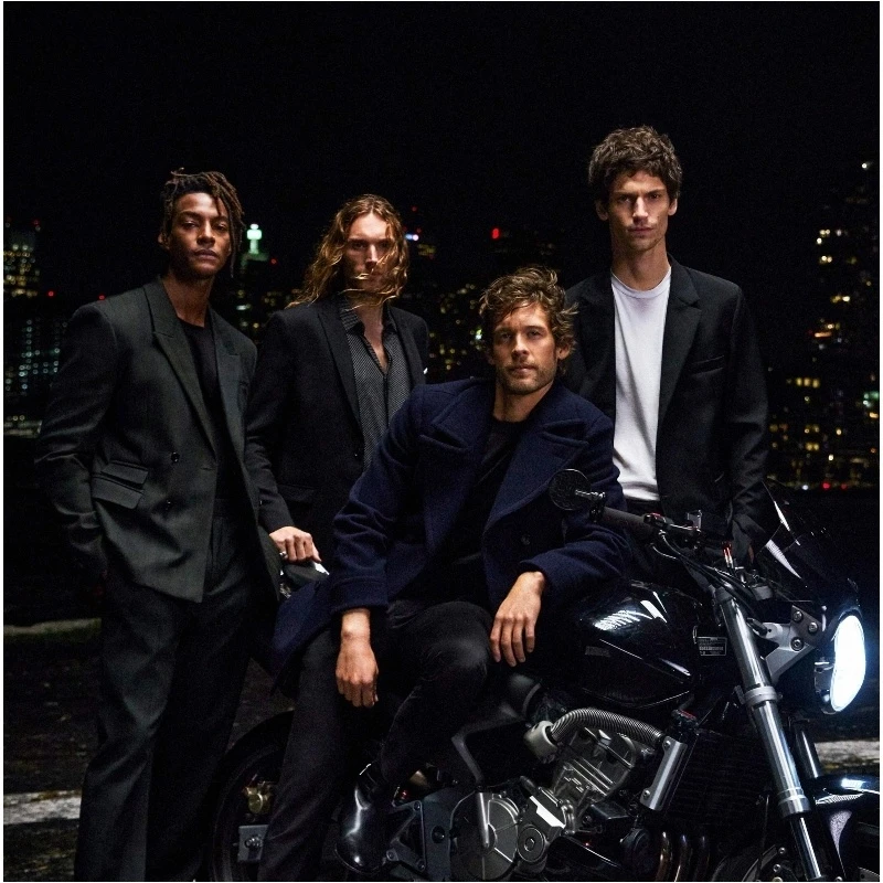 Carolina Herrera Bad Boy Deodorant Natural Spray For Him 100 Ml 3 Carolina Herrera Bad Boy Deodorant Natural Spray For Him 100 Ml - Billede 3