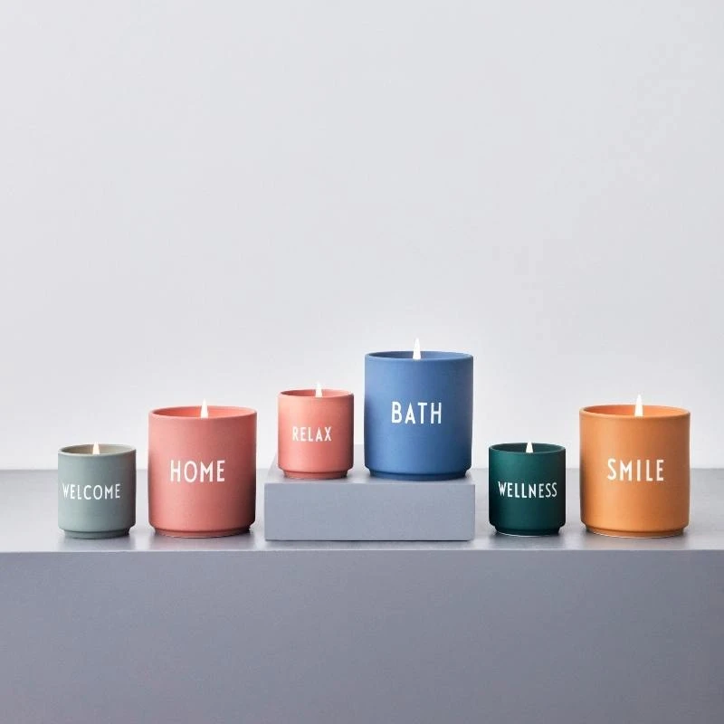 Design Letters Large Scented Candle 458 Gr. - Smile 3 Design Letters Large Scented Candle 458 Gr. - Smile - Billede 3
