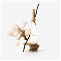 Issey Miyake Magnolia EDT 50 Ml -Armani Salgsbutik issey miyake magnolia edt 50 ml 1651051081