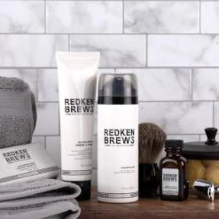 Redken Brews Shave Foam 200 Ml -Armani Salgsbutik redken brews shave foam 200 ml 1593583030