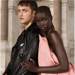 Valentino Uomo Born In Roma EDT 100 Ml -Armani Salgsbutik valentino uomo born in roma edt 100 ml 1646045830