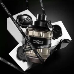Viktor&Rolf Viktor & Rolf Spicebomb Men EDT 50 Ml -Armani Salgsbutik viktor rolf spicebomb men edt 50 ml 1585302048