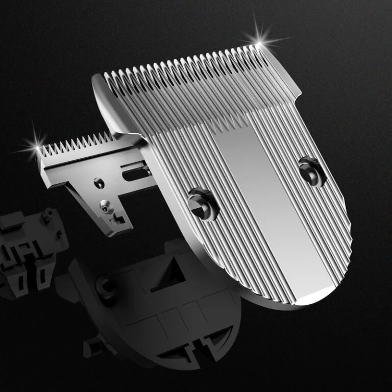 Forside -Armani Salgsbutik 5 768x768 1